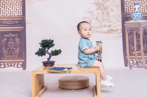 酒泉宝宝几个月可以笑出声