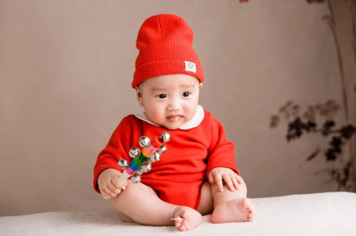 酒泉六个月宝宝总是摇头